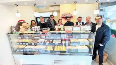 Bayramların yalnızca ziyaretlerden ibaret olmadığını, aynı zamanda kültürel geleneklerin yeniden