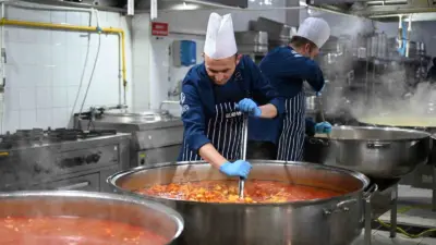 Bursa Büyükşehir Belediyesi’nin BURFAŞ üretim tesislerinde, Ramazan ayı dolayısıyla her