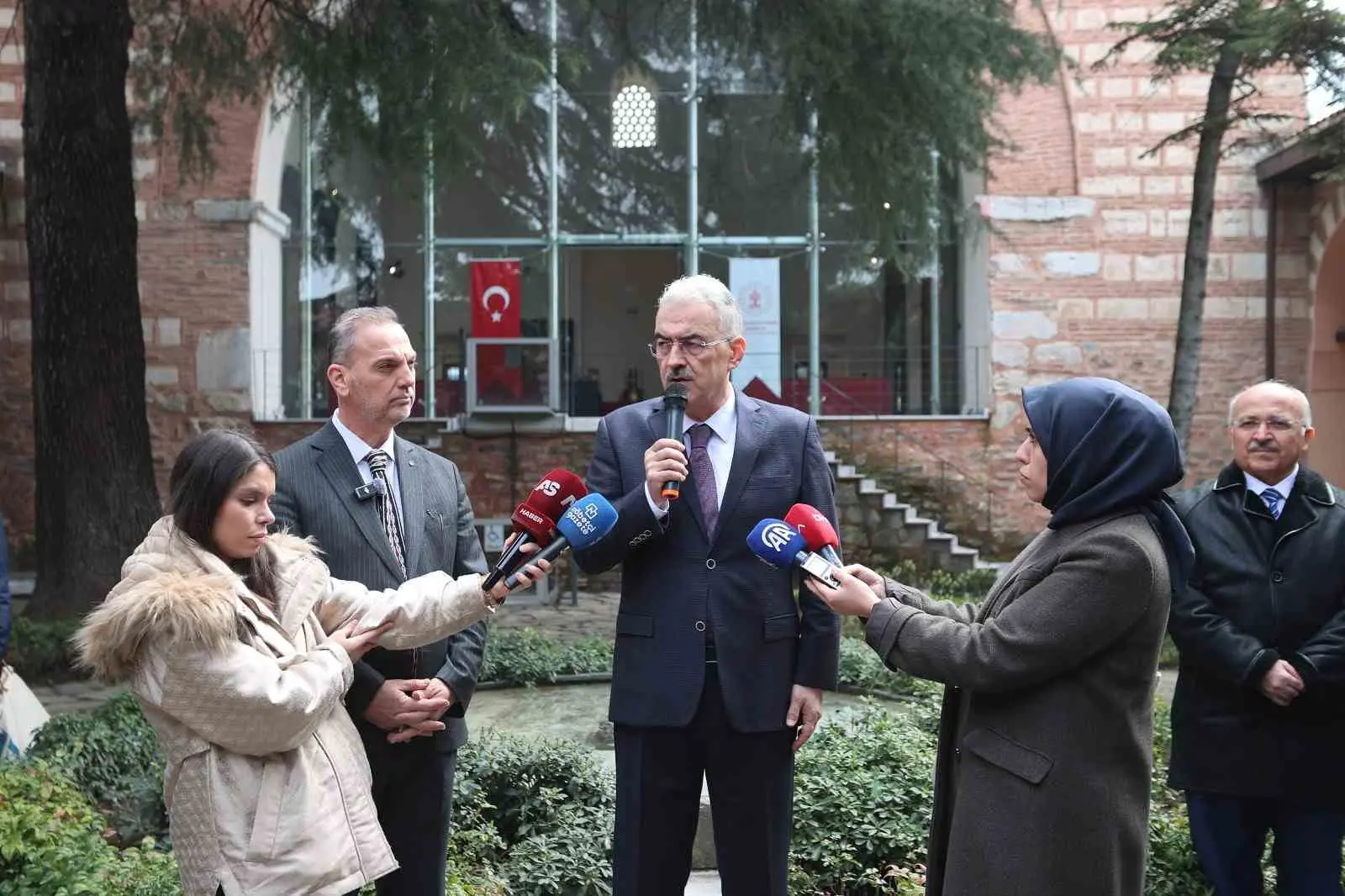 Memlük Sultanı Berkuk tarafından 14. yüzyılda Yıldırım Bayezid Han’a hediye