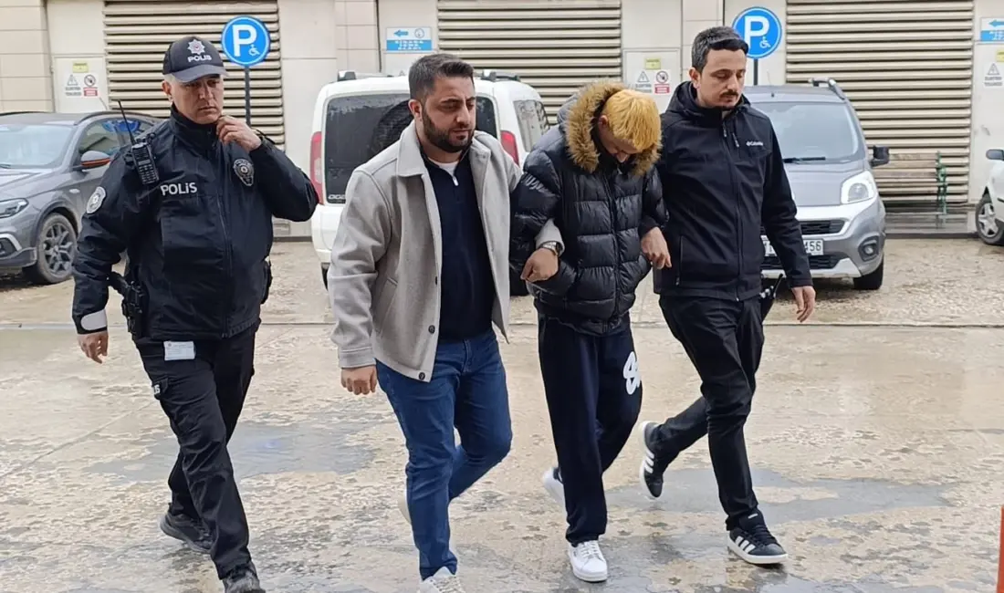 Türkiye gündemine oturan cami videosunu çeken TikTok üreticisi Emircan Y.,