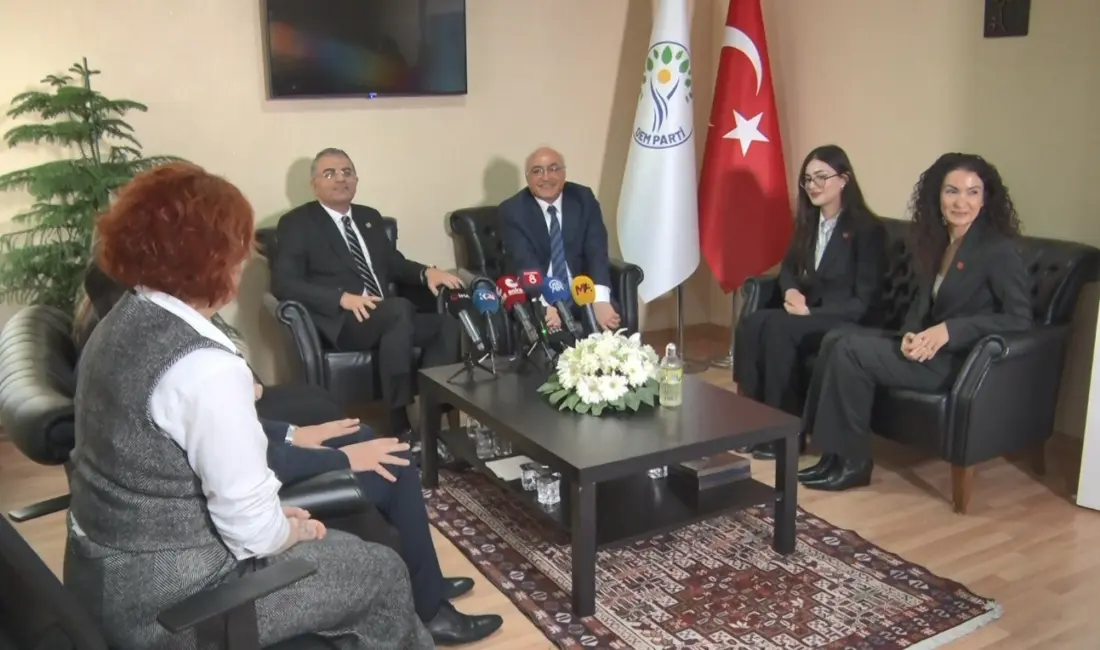 CHP ve DEM Parti Ramazan Bayramı’nın ikinci gününde bir araya