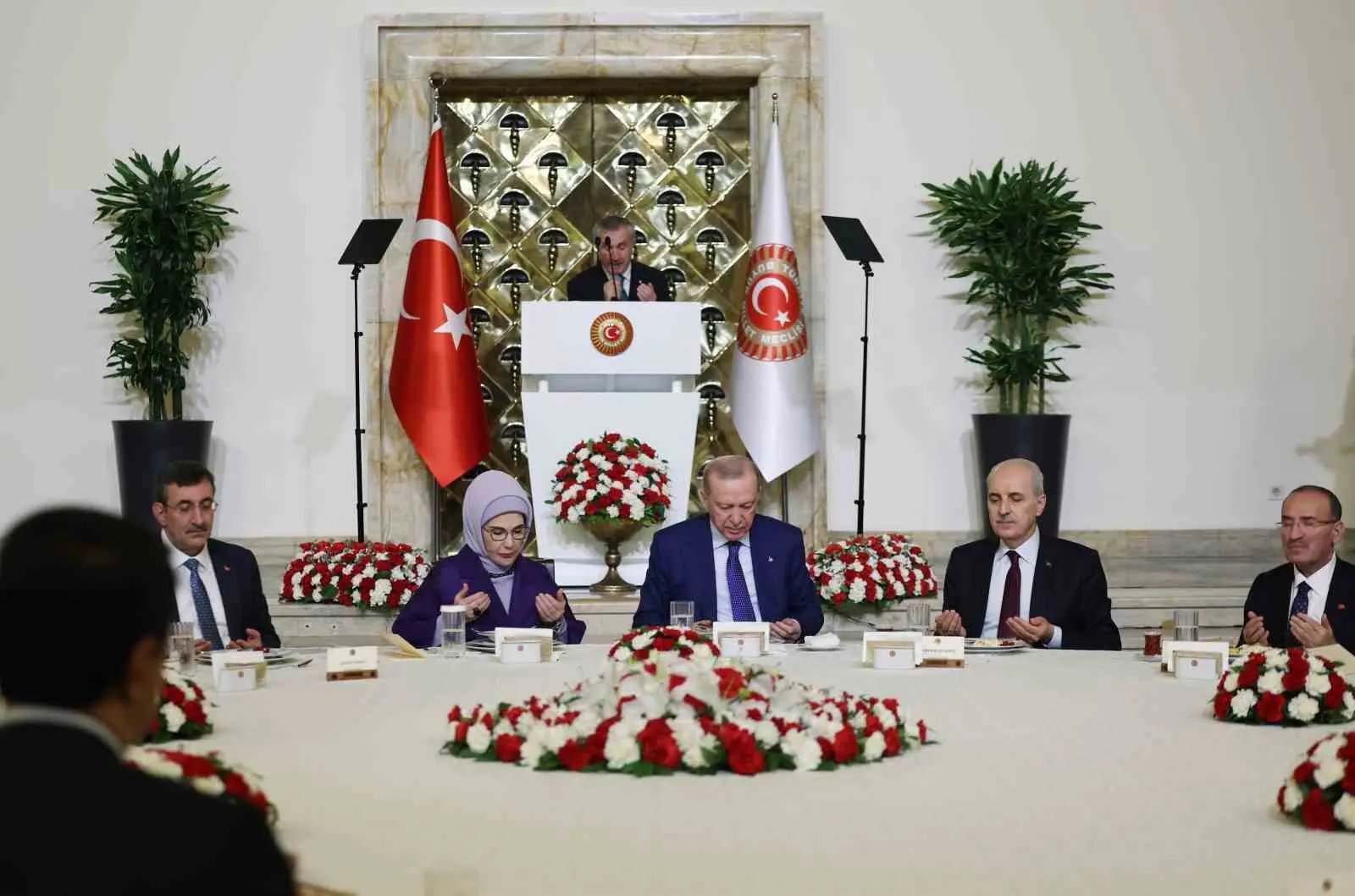 Cumhurbaşkanı Recep Tayyip Erdoğan, “Belirsizliğin, gerilimin, çatışmanın ve hukuksuzluğun norm