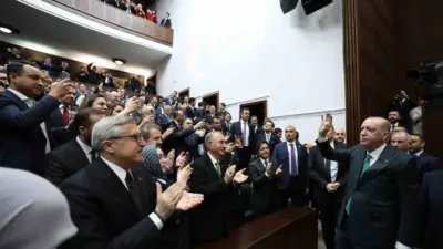 Cumhurbaşkanı Recep Tayyip Erdoğan, emeklilerin bayram ikramiyelerini her yıl olduğu