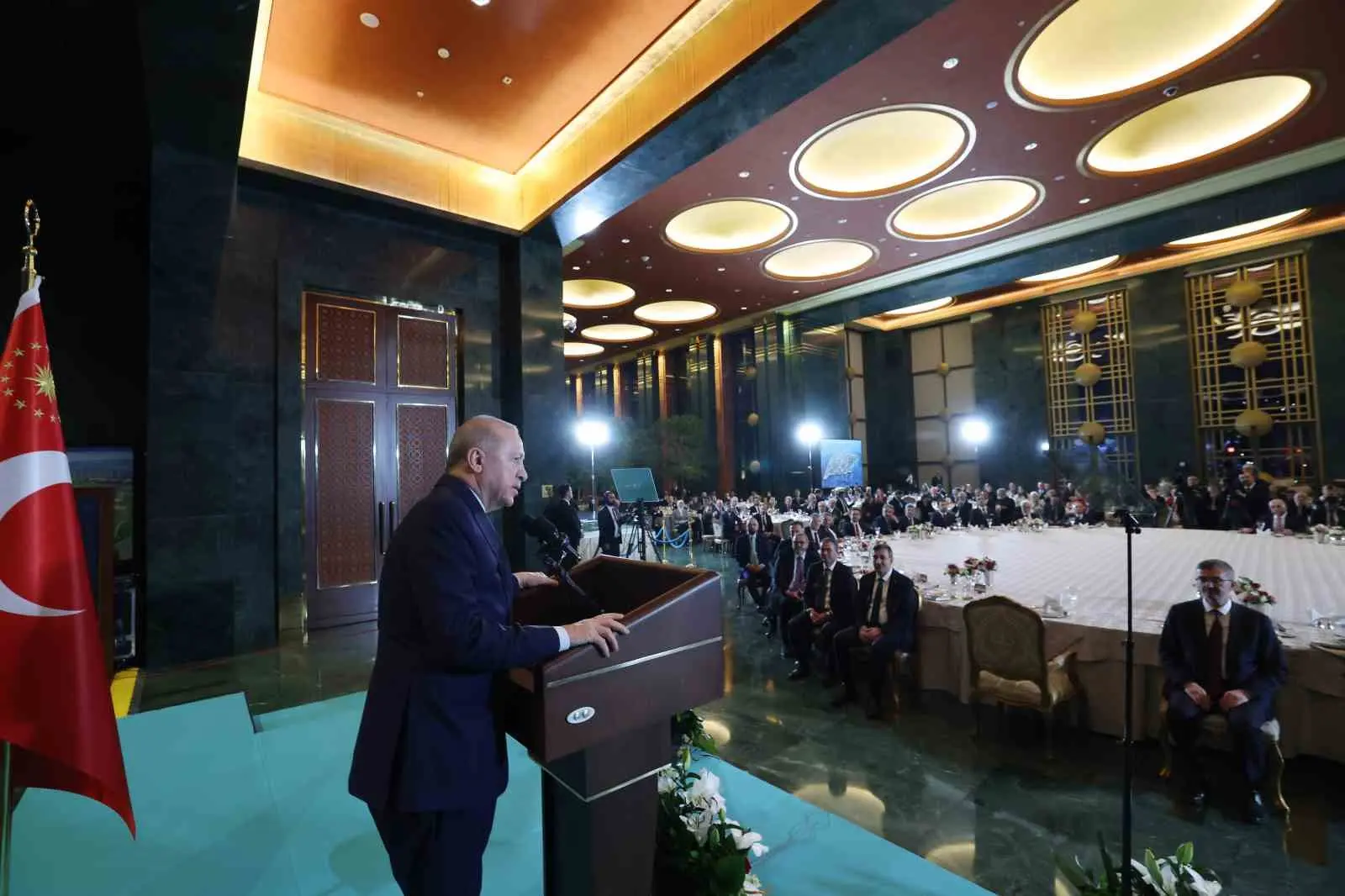 Cumhurbaşkanı Recep Tayyip Erdoğan, “İsrail; tamamen keyfi sebeplerle, hiçbir yetkisi