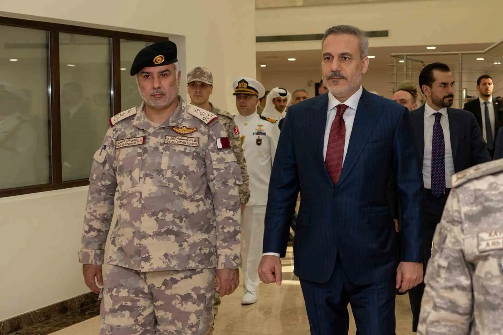 Dışişleri Bakanı Hakan Fidan, resmi ziyaret kapsamında Katar’a geldi. Dışişleri