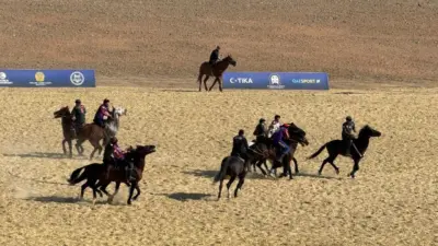 Kazakistan’ın Türkistan şehrinde 10 ülkeden yaklaşık 150 sporcunun katılımıyla gerçekleştirilen