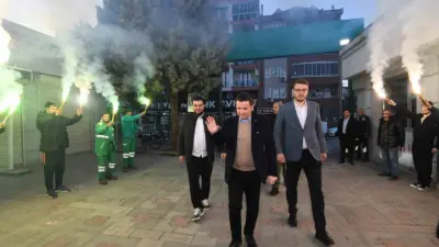 Osmangazi Belediye Başkanı Erkan Aydın, son olarak Emek Mahallesi sakinleriyle