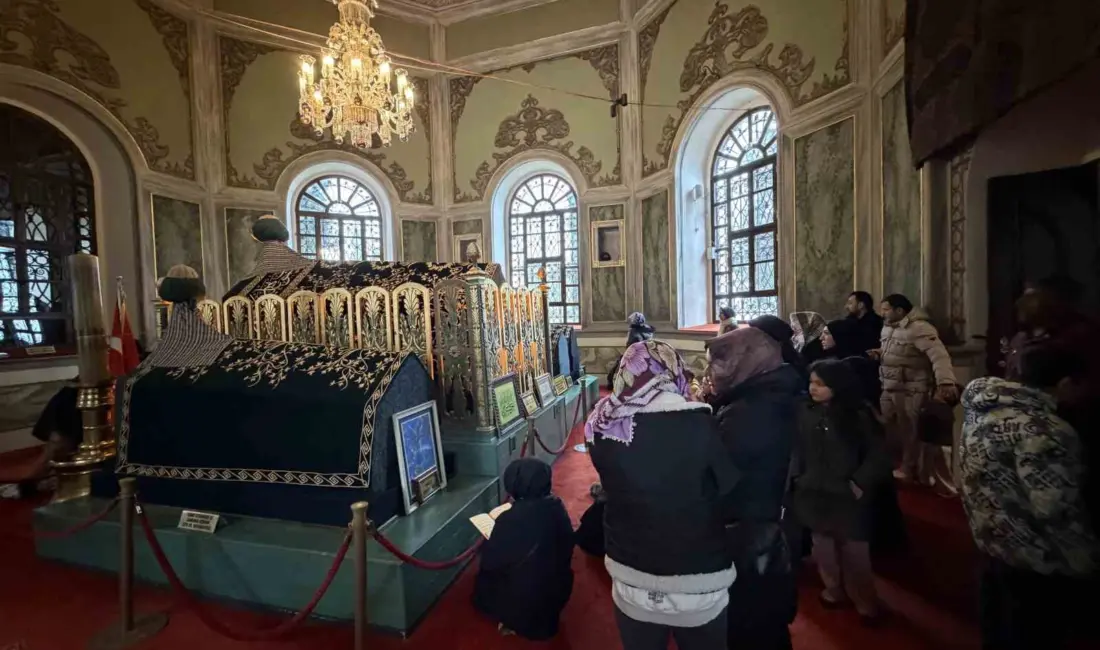 Ramazan Bayramı sebebiyle Bursa’dan ve dışarıdan gelen yüzlerce kişi arife