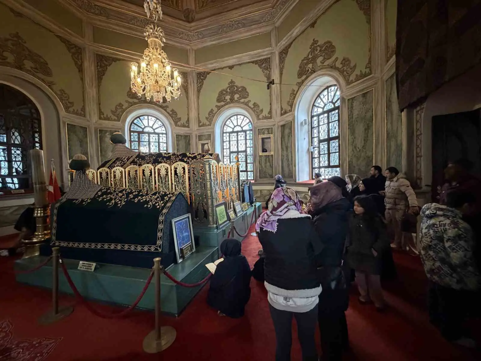 Ramazan Bayramı sebebiyle Bursa’dan ve dışarıdan gelen yüzlerce kişi arife