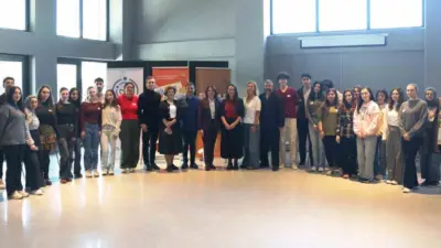 Nilüfer’de gençlerin fikirlerini özgürce dile getirebildiği ve kent yaşamına aktif