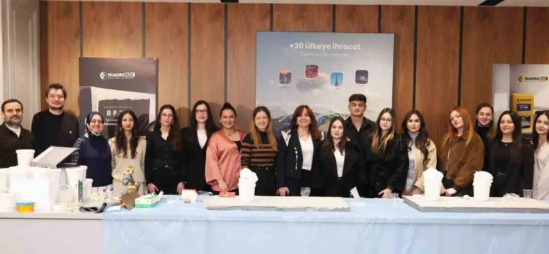 ‘Girişimci Kafası’ söyleşileriyle gençleri başarılı girişimcilerle buluşturan Osmangazi Belediyesi, bu