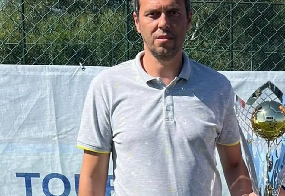 Bursa’da 3 gün önce halı sahada maç yaparken fenalaşarak hayatını