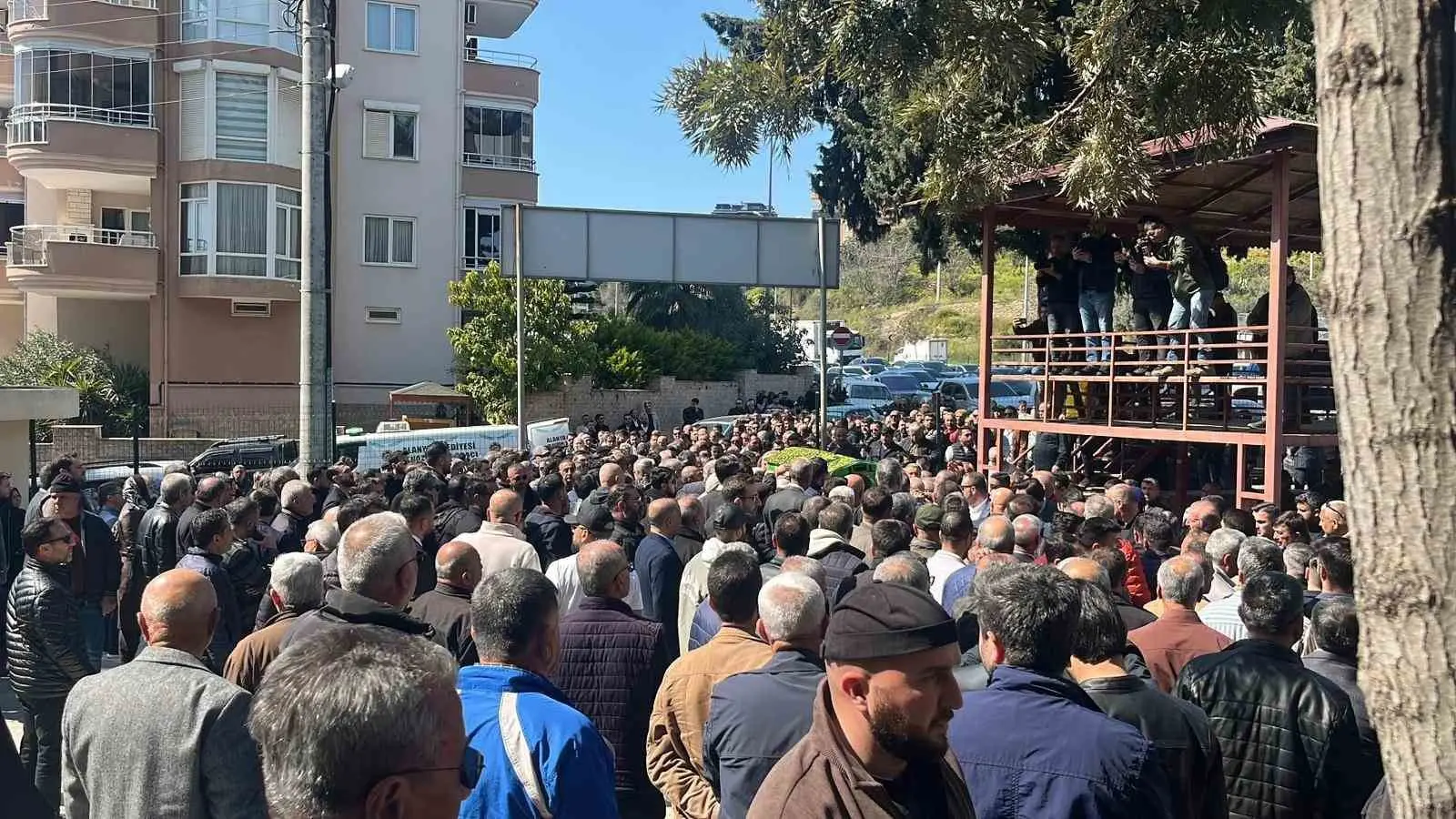 Alanya’da dün sabah saatlerinde rahatsızlandıktan sonra hastaneye kaldırılan ve burada