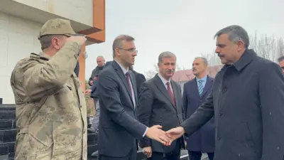 Bir dizi ziyarette bulunmak üzere Ağrı’ya gelen İçişleri Bakanı Mustafa