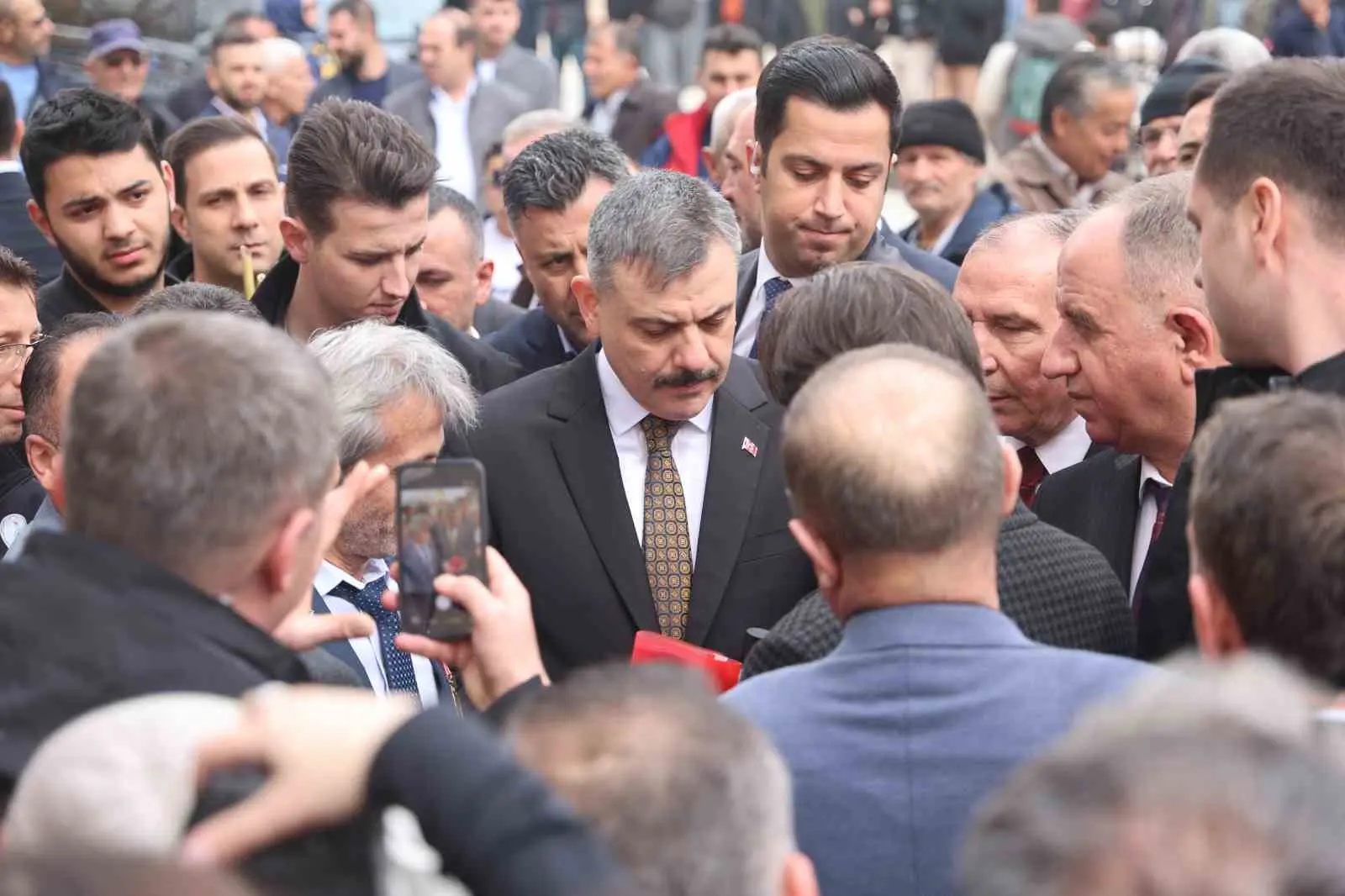 İçişleri Bakanı Mustafa Çiftçi memleketi Konya’nın Çumra ilçesinde çeşitli ziyaretlerde