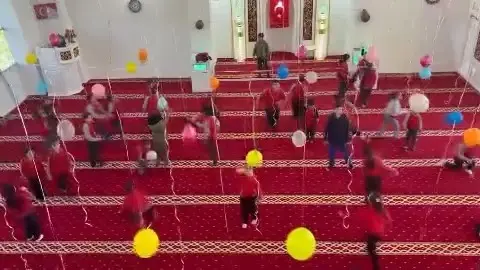 Bursa’nın Karacabey ilçesine bağlı Dağkadı Mahallesi’nde görev yapan imam ve