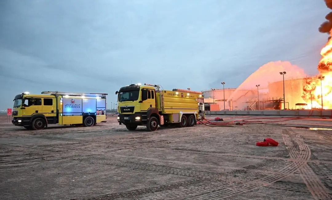 İran ordusunun Bahreyn’deki bir tesiste bulunan yakıt tanklarını hedef alması