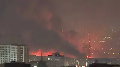 İran’ın başkenti Tahran’da bulunan Mehrabad Uluslararası Havalimanı’na saldırı düzenlendiği bildirildi.