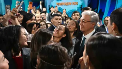 Kazakistan’da yeni Anayasa’nın kabulü için yapılan referandumda sandık çıkış anket