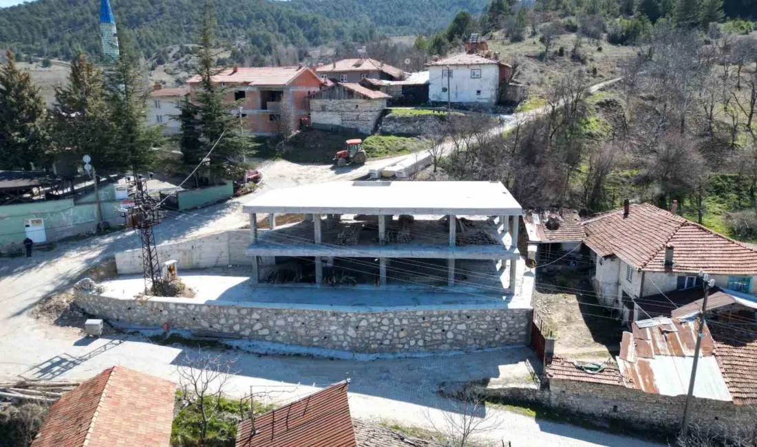 Bursa’nın dağ yöresinde yaşamı dönüştüren Büyükşehir Belediyesi, Keles’te mahallelerin ortak