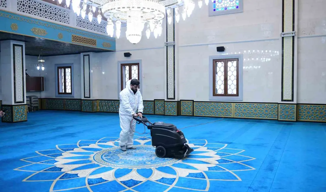 Kestel Belediyesi, yaklaşan Ramazan Bayramı öncesinde ilçedeki camilerde kapsamlı temizlik