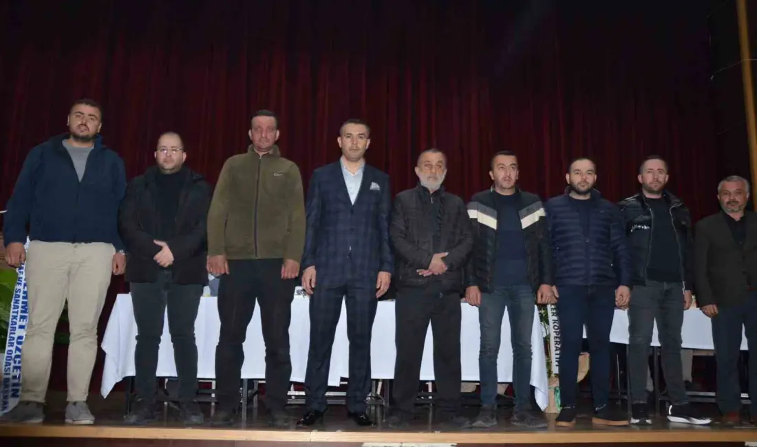 Manisa Kırkağaç Şoförler ve Otomobilciler Esnaf Odası seçimi büyük heyecana