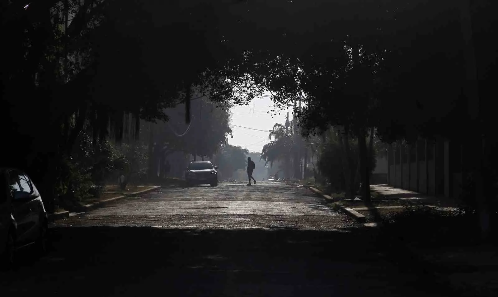 Küba’da elektrik şebekesinin çömesi sonucu milyonlarca kişi elektriksiz kaldı. ABD