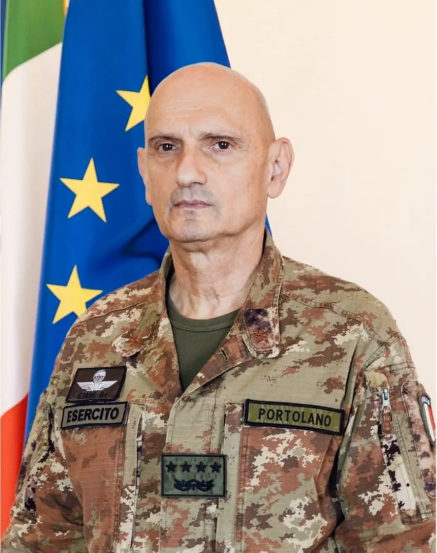 İtalya Genelkurmay Başkanı General Luciano Portolano, Kuveyt’te İtalyan askerlerinin bulunduğu