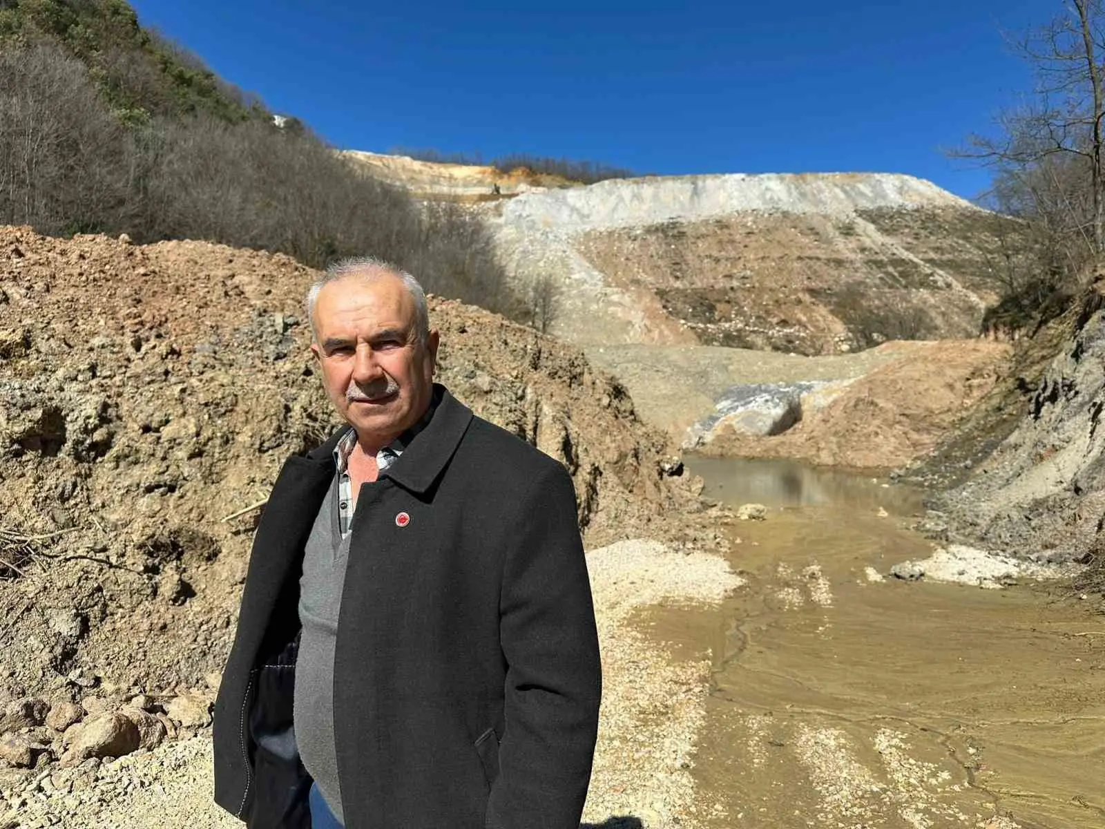 Bursa’nın Yenişehir ilçesine bağlı Kirazlıyayla Mahallesi’nde yaklaşık 7 yıldır tartışmalara konu