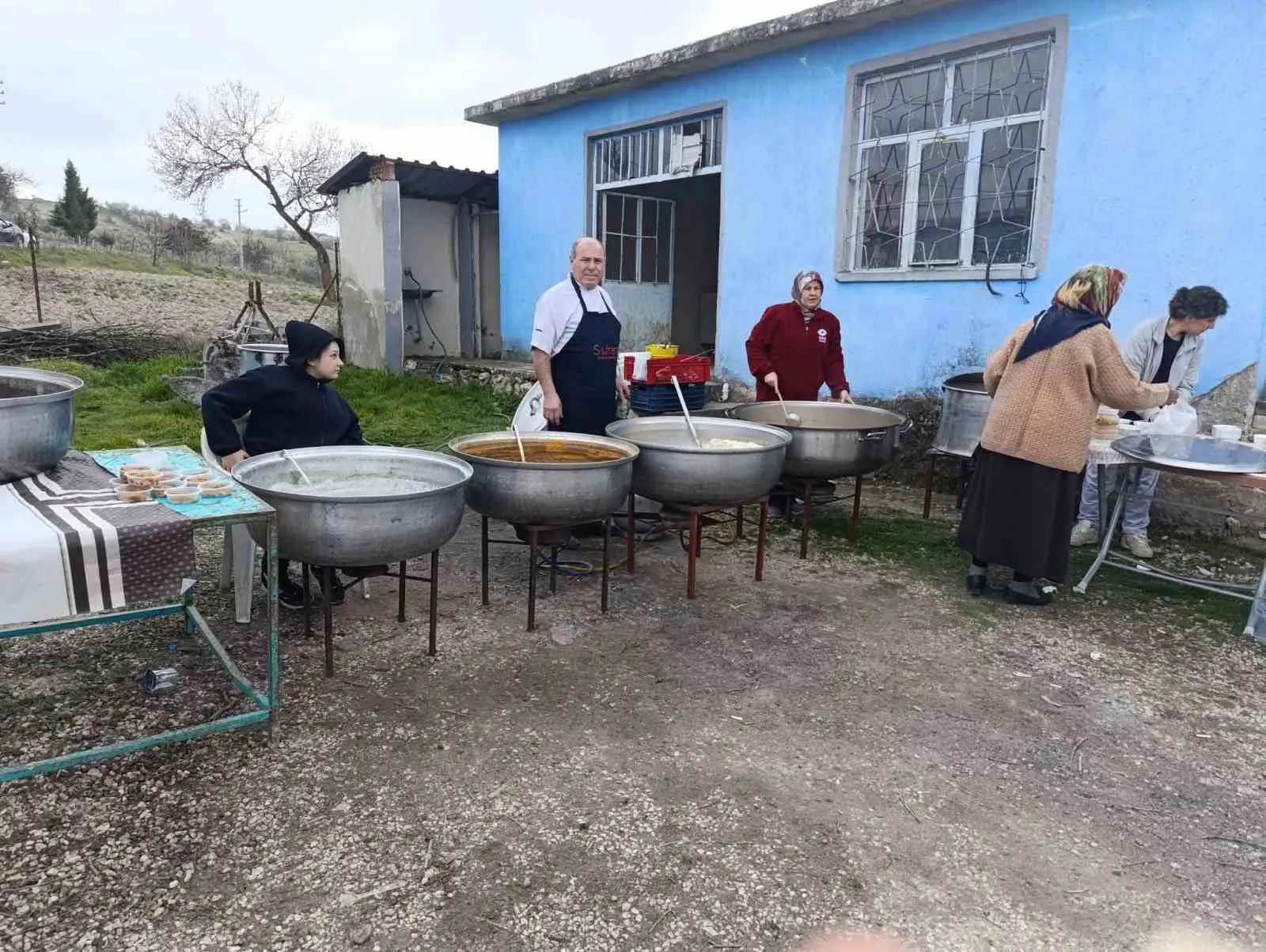 Manisa’nın Selendi ilçesine bağlı Kurşunlu Mahallesi’nde yaşayan vatandaşlar, düğün, nişan