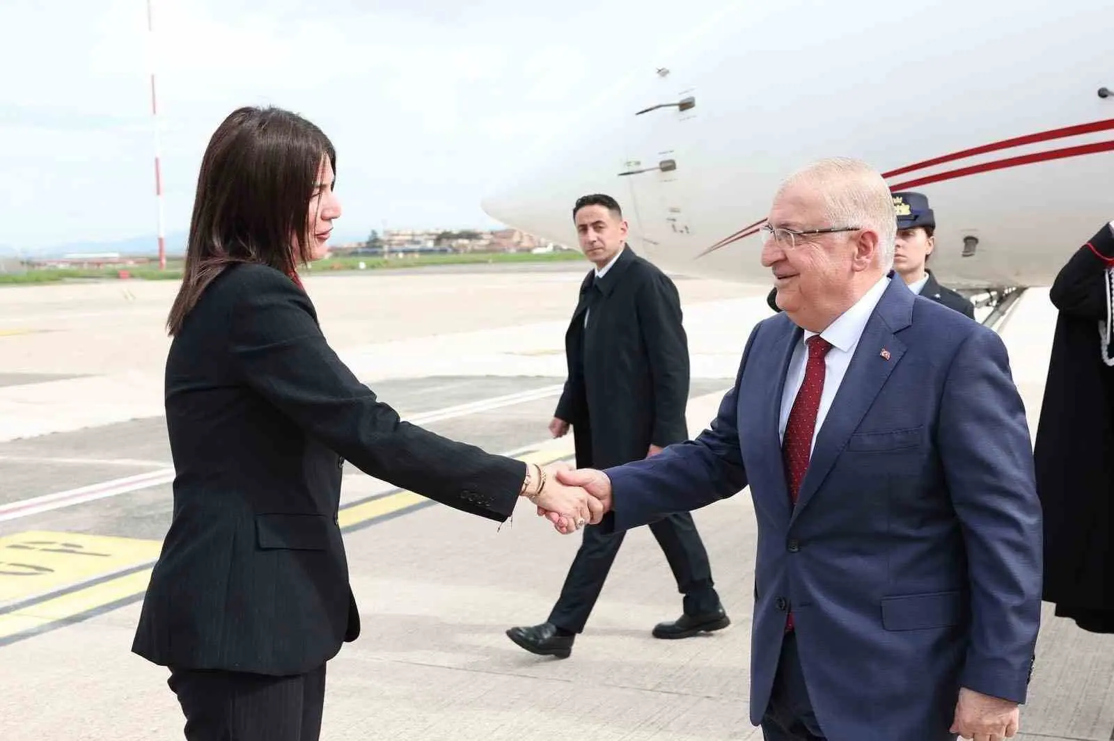 Milli Savunma Bakanı Yaşar Güler, İtalya Savunma Bakanı Guido Crosetto’nun