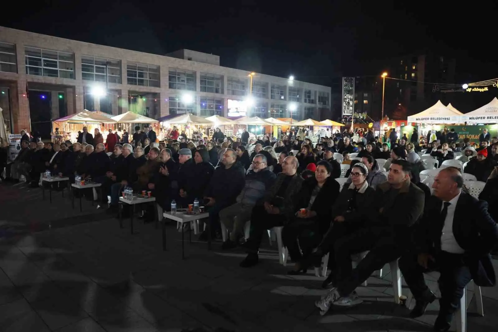 Nilüfer Ramazan Sokağı’nda düzenlenen “Karslılar Gecesi”, Kars yöresine ait türküler