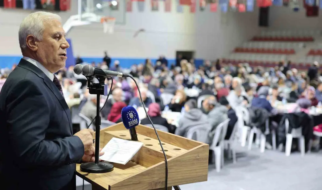 Bursa Büyükşehir Belediyesi’nin Orhaneli ilçesinde düzenlediği iftar programına katılan Başkan