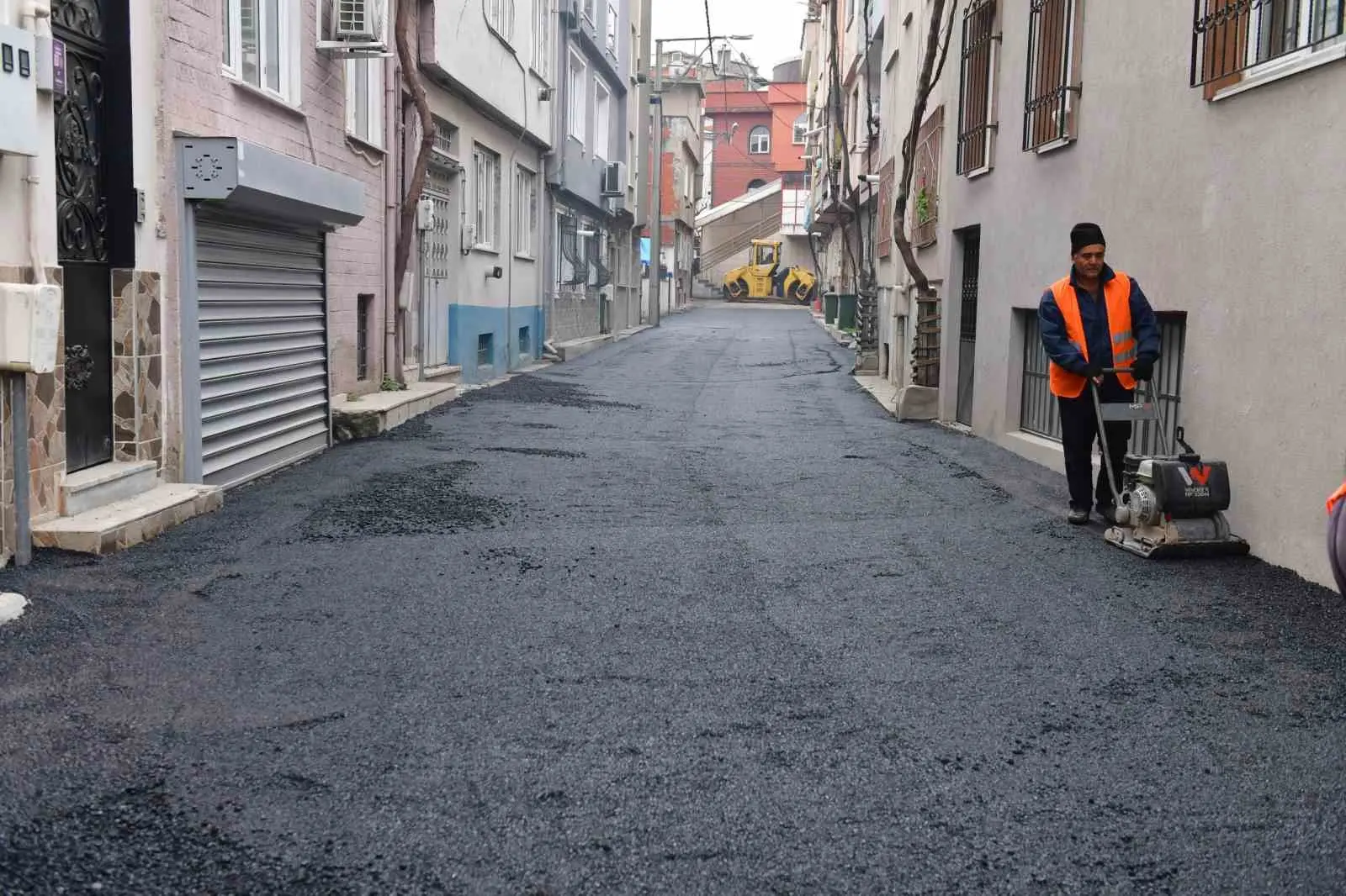 Osmangazi Belediyesi, şehir genelinde ulaşım rahatlığını artırmak ve vatandaşların yaşam