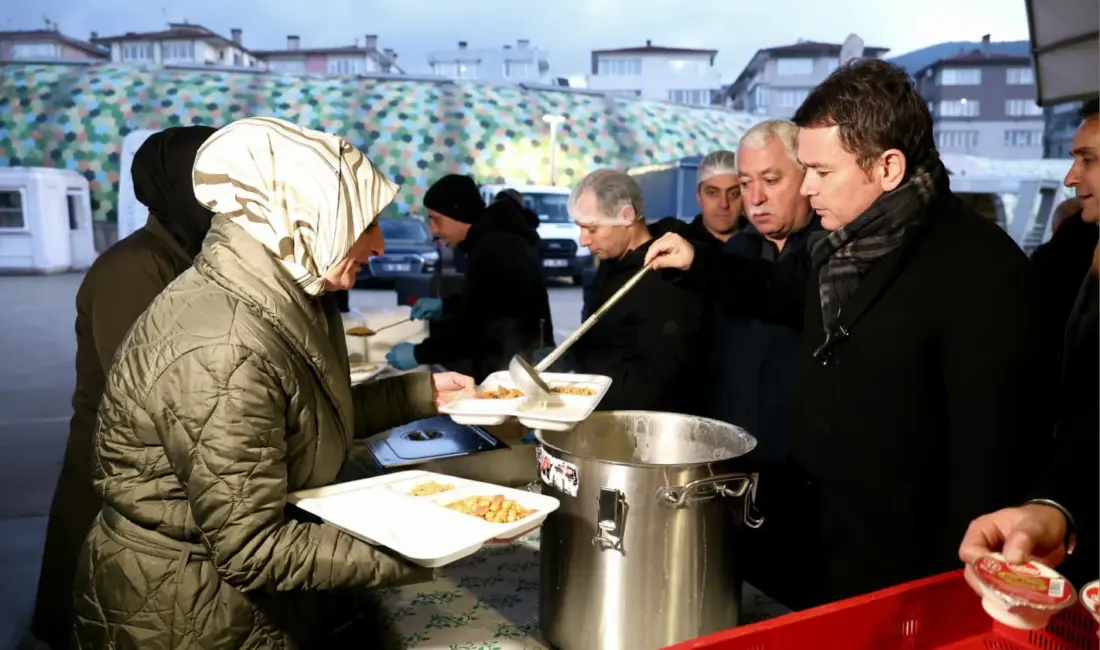 Osmangazi Belediye Başkanı Erkan Aydın, Ramazan ayı boyunca her gün