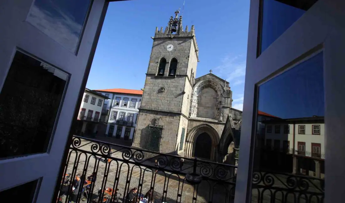 Portekiz Katolik Kilisesi’ne bağlı Portekiz Piskoposlar Konferansı (CEP), din adamları