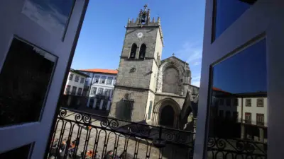 Portekiz Katolik Kilisesi’ne bağlı Portekiz Piskoposlar Konferansı (CEP), din adamları