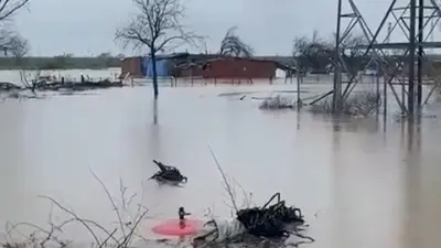 Bursa’da 3 gündür aralıksız devam eden sağanak yağış, toprak kaymaları