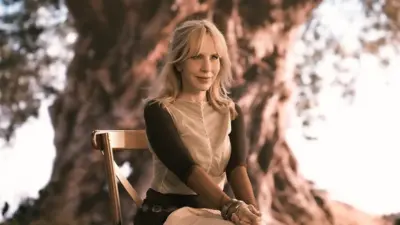 Türk pop müziğinin güçlü ve özgün seslerinden Sertab Erener, 8