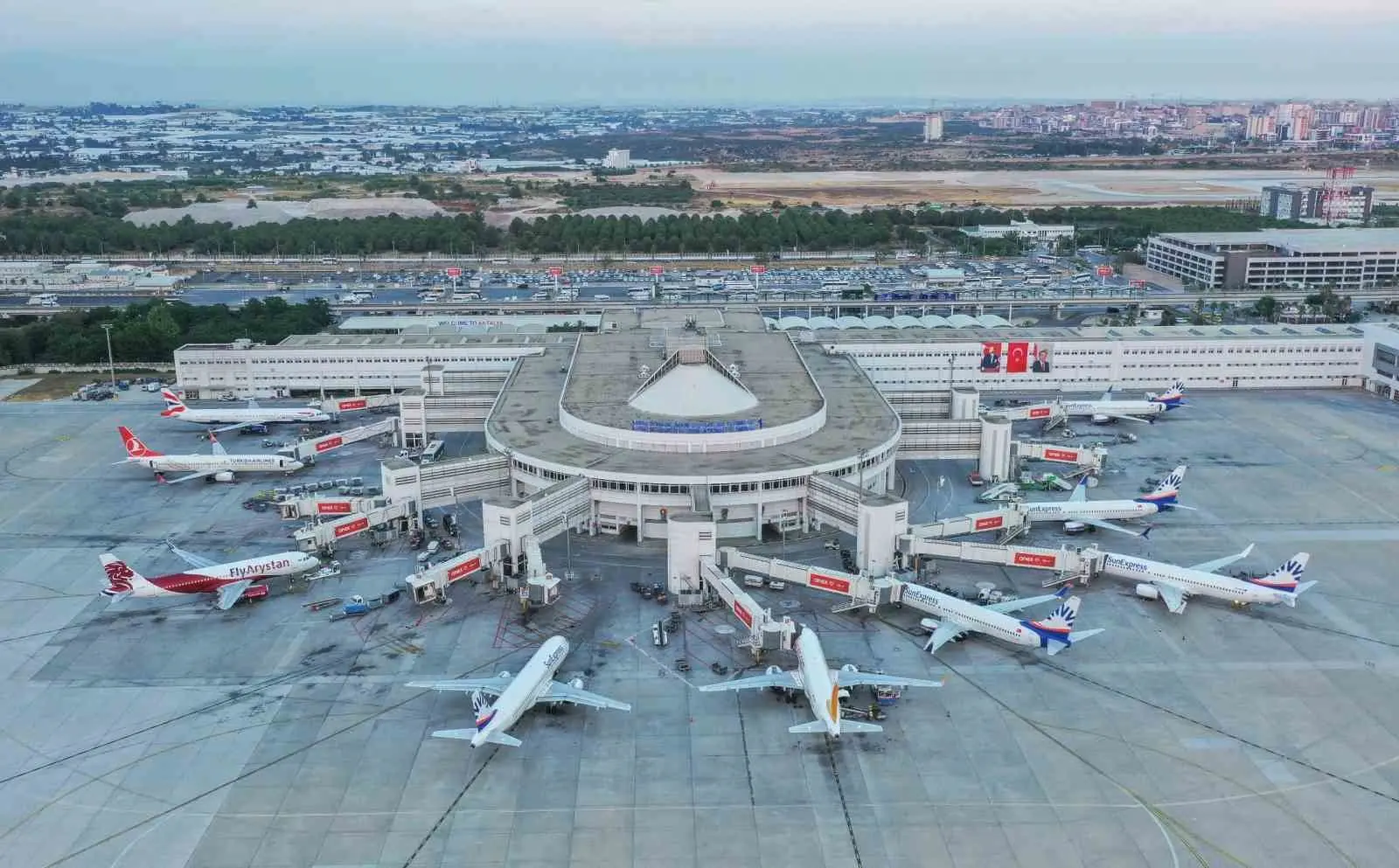 Ulaştırma ve Altyapı Bakanı Abdulkadir Uraloğlu, 2026’nın ilk iki ayında