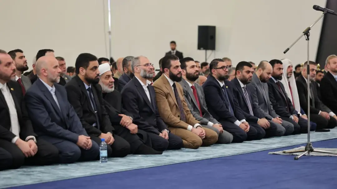 Suriye Devlet Başkanı Ahmed eş-Şara, Ramazan Bayramı namazını Şam’daki Halk