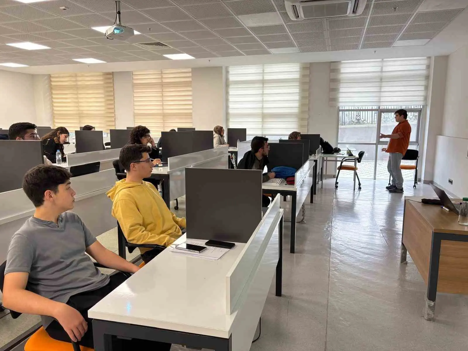 Bursa Teknik Üniversitesi ve Bursa İl Milli Eğitim Müdürlüğü iş