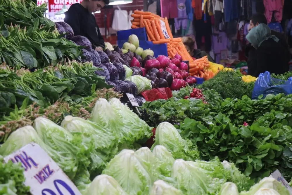 Gıda Perakendecileri Derneği Başkanı Alp Önder Özpamukçu, Türkiye’de kişi başına yıllık 213