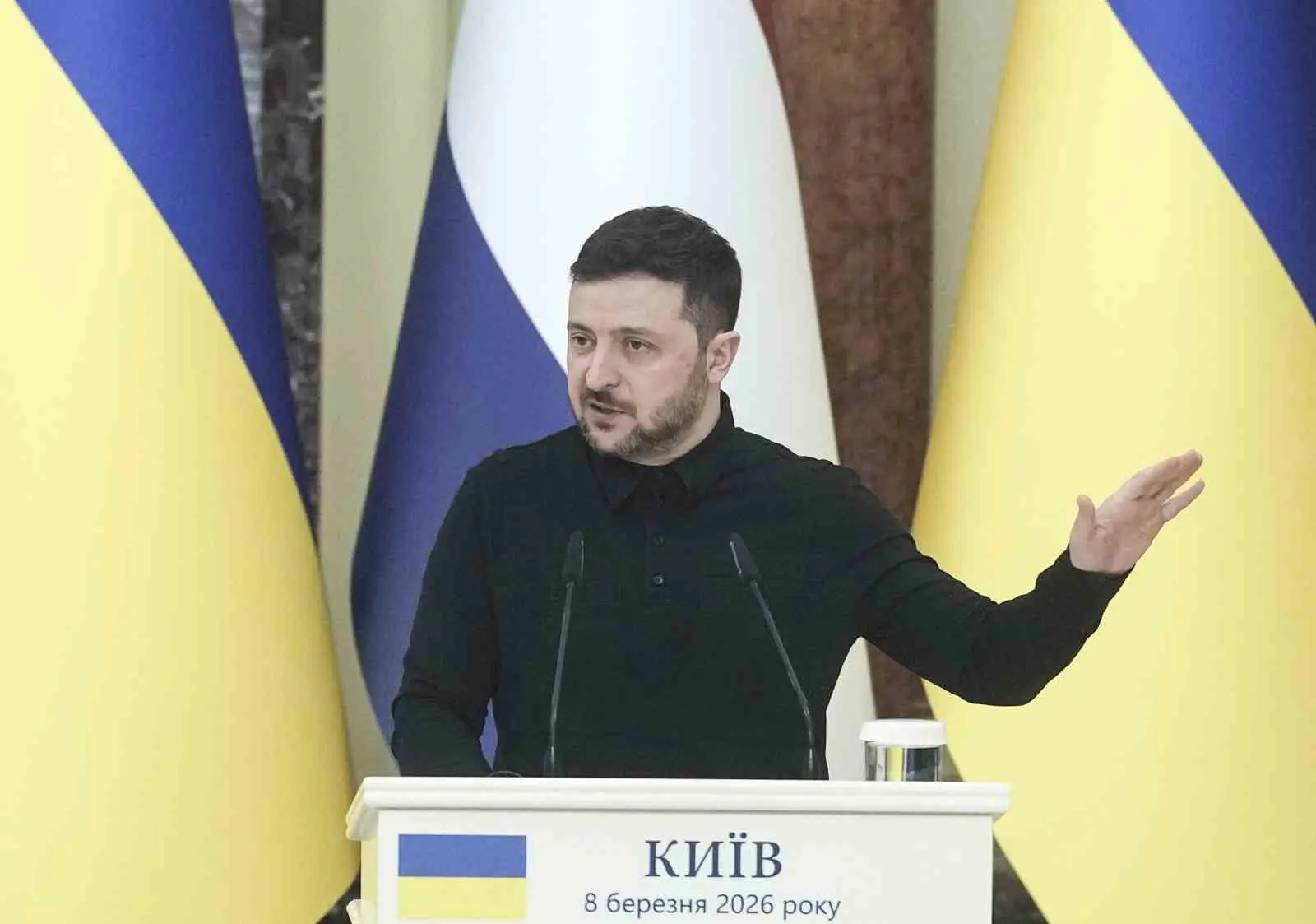 Ukrayna Devlet Başkanı Vladimir Zelenskiy, İran’ın Orta Doğu’da devam eden