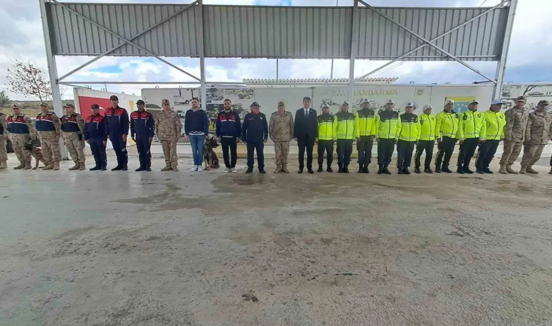 Kilis Valisi Ömer Kalaylı, Ramazan Bayramı’nın ilk gününde Küplüce’deki uygulama