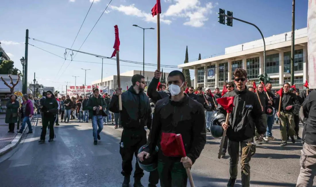 Yunanistan’da işçi sendikaları ve çeşitli örgütler, ABD ve İsrail’in İran’a