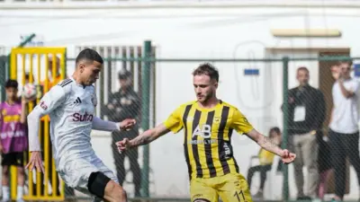 TFF 2. Lig’de oynanan karşılaşmada Adana 01 FK, sahasında İnegölspor’u