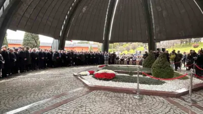 Türkiye Cumhuriyeti’nin 8’inci Cumhurbaşkanı Turgut Özal, İçişleri Bakanı Mustafa Çiftçi’nin