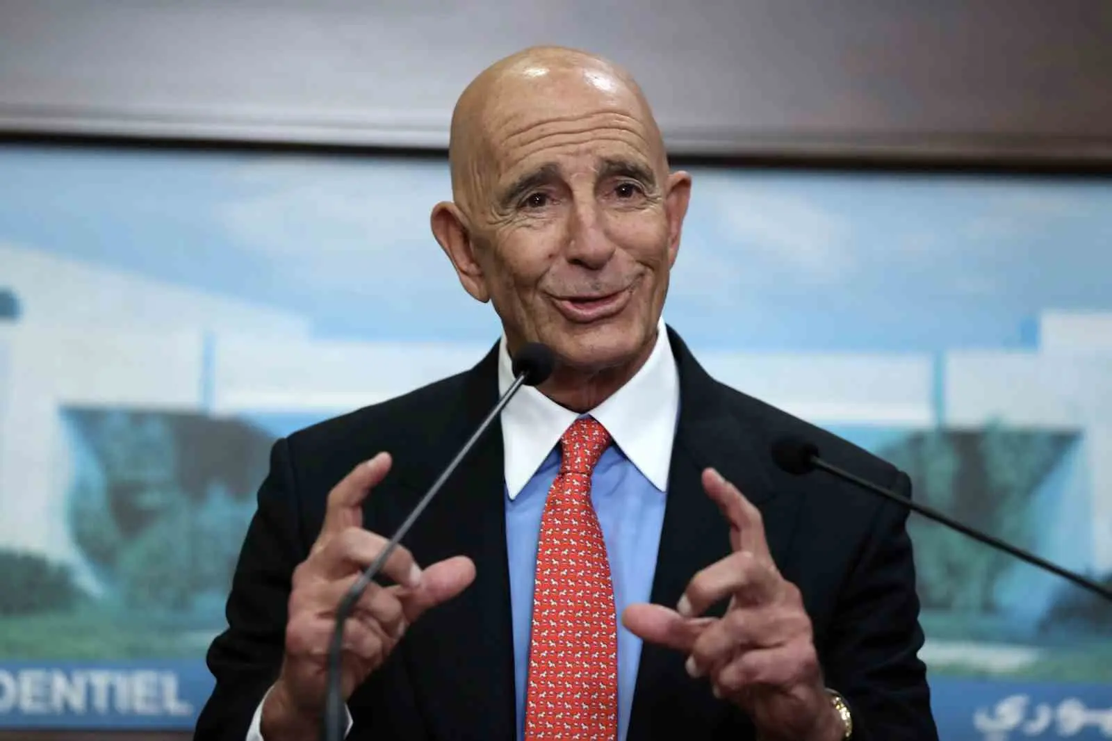 ABD’nin Ankara Büyükelçisi Tom Barrack, Türkiye’nin F-35 programından çıkarılmasını “çılgınlık”