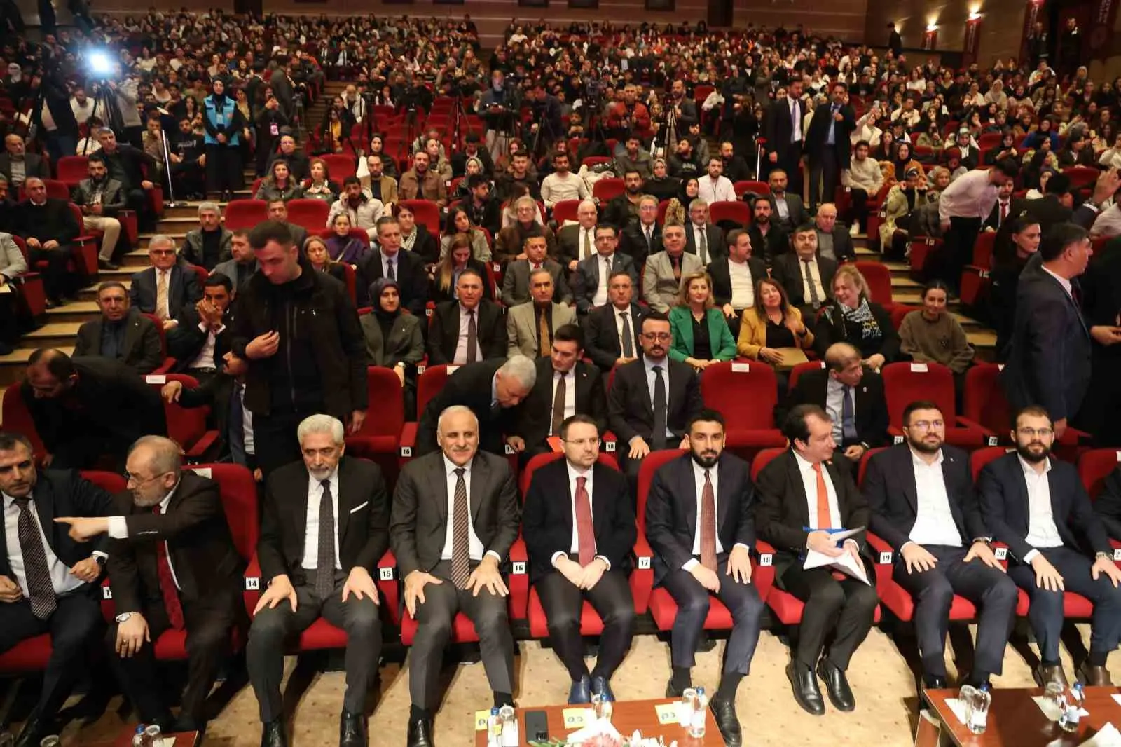 Adalet Bakanı Akın Gürlek Diyarbakır’da katıldığı bir programda yaptığı açıklamada,